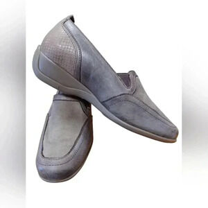 Classicwalker EUC  Leather Loafer Gray Reptile Pattern Size 36